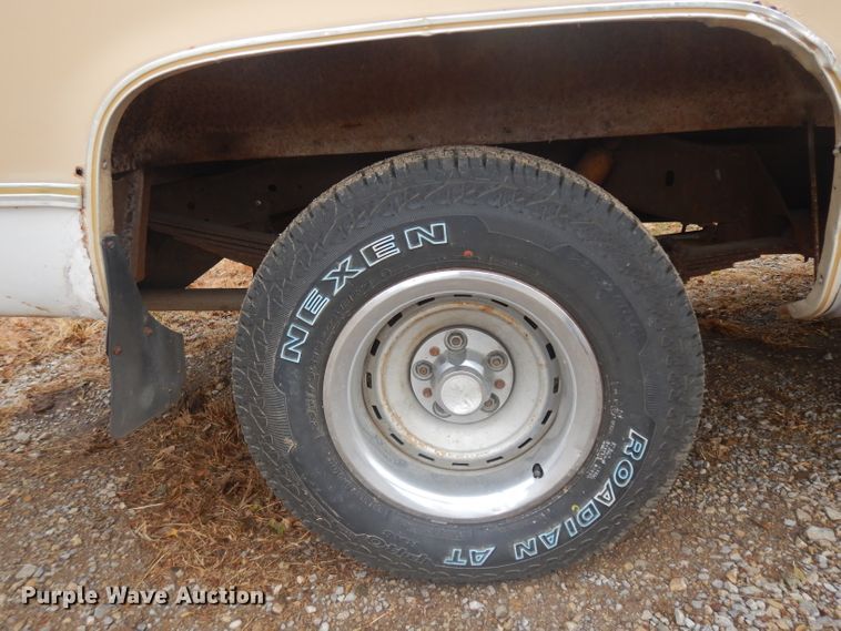 image for item EY9041 1977 Chevrolet Silverado 10  pickup truck