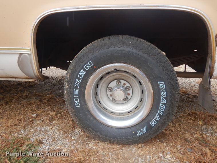 image for item EY9041 1977 Chevrolet Silverado 10  pickup truck