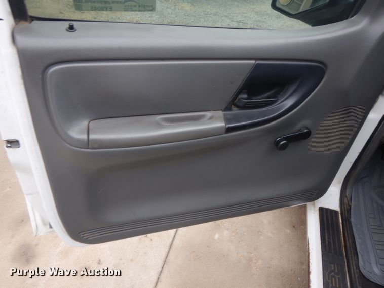 image for item EY9045 2007 Ford Ranger  pickup truck