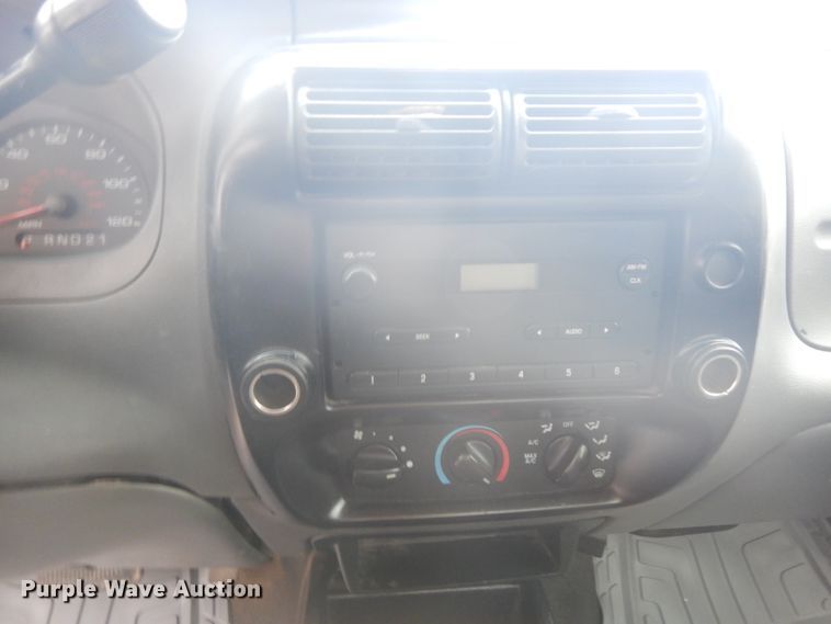 image for item EY9045 2007 Ford Ranger  pickup truck