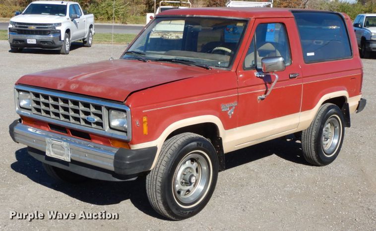 image for item FG9654 1985 Ford Bronco II Eddie Bauer  SUV
