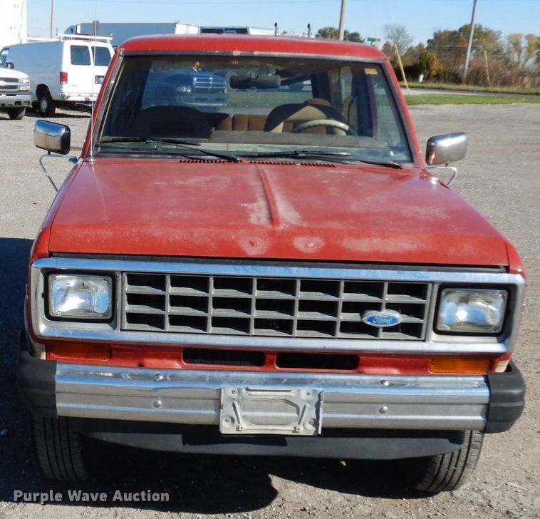 image for item FG9654 1985 Ford Bronco II Eddie Bauer  SUV