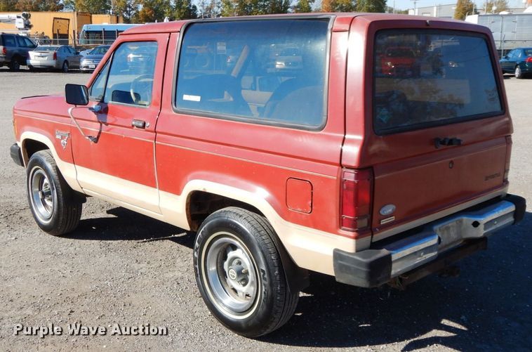 image for item FG9654 1985 Ford Bronco II Eddie Bauer  SUV