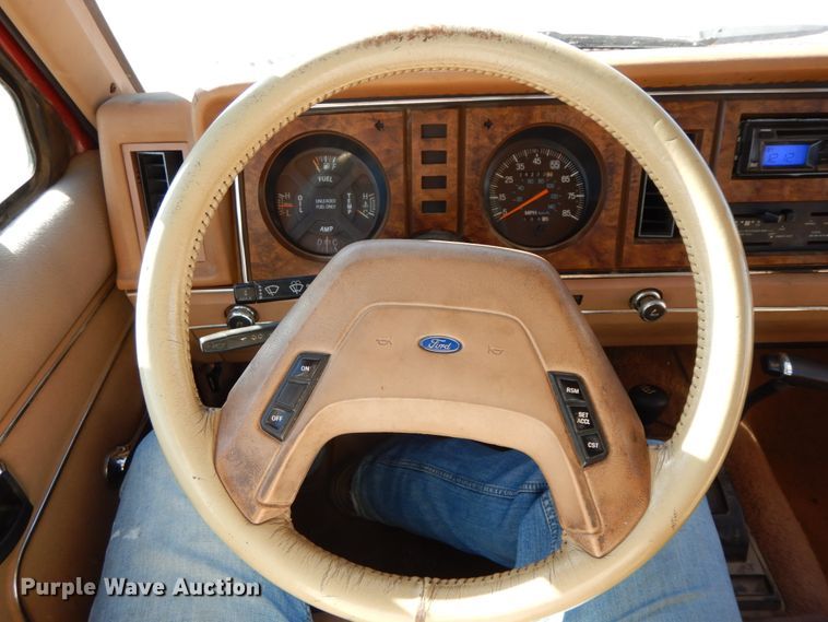 image for item FG9654 1985 Ford Bronco II Eddie Bauer  SUV