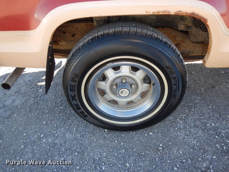 image for item FG9654 1985 Ford Bronco II Eddie Bauer  SUV