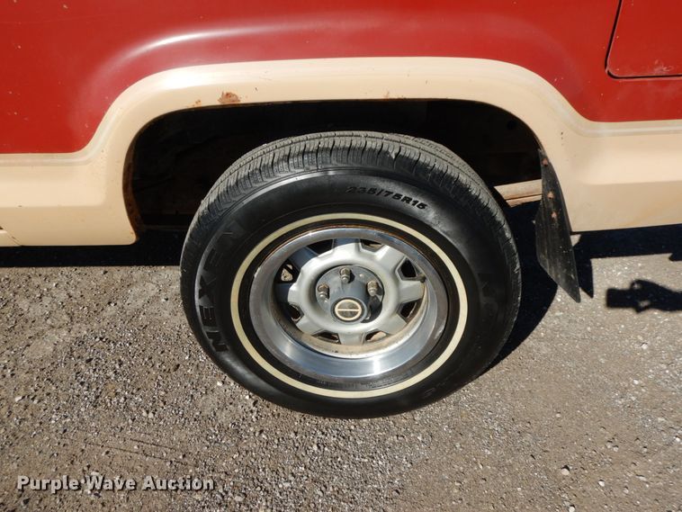 image for item FG9654 1985 Ford Bronco II Eddie Bauer  SUV