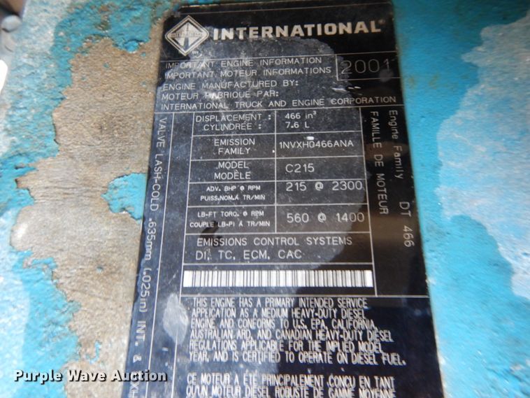 image for item FG9689 2002 International 4300  box truck