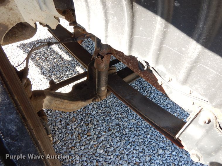 image for item FG9689 2002 International 4300  box truck