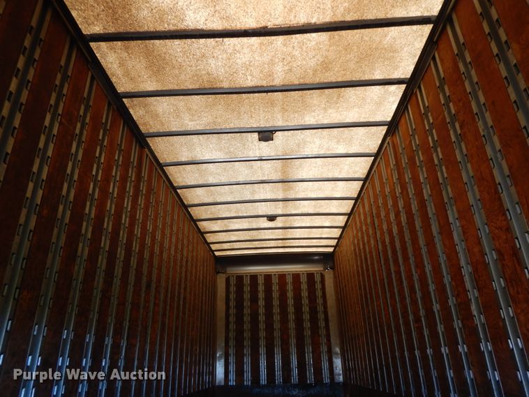 image for item FG9689 2002 International 4300  box truck