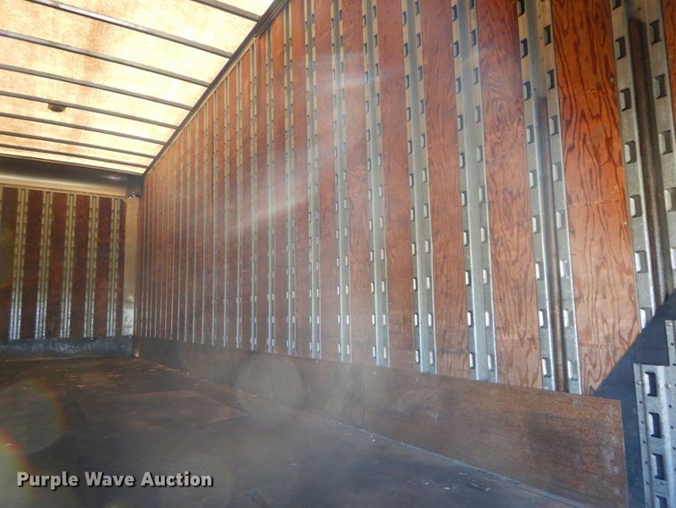 image for item FG9689 2002 International 4300  box truck