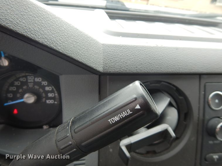 image for item FW9811 2015 Ford F550 Super Duty  refrigerated truck