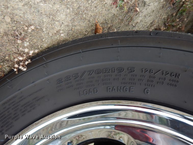 image for item FW9811 2015 Ford F550 Super Duty  refrigerated truck