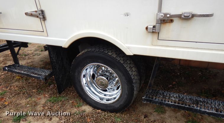 image for item FW9811 2015 Ford F550 Super Duty  refrigerated truck