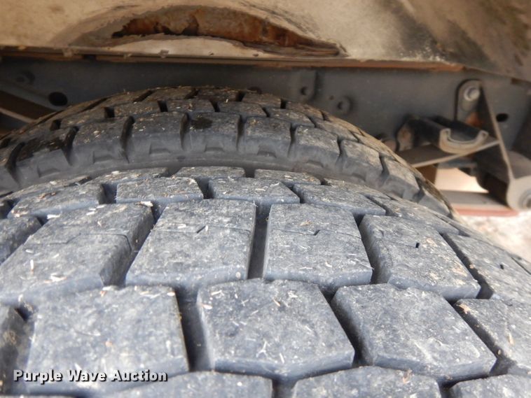 image for item FW9811 2015 Ford F550 Super Duty  refrigerated truck