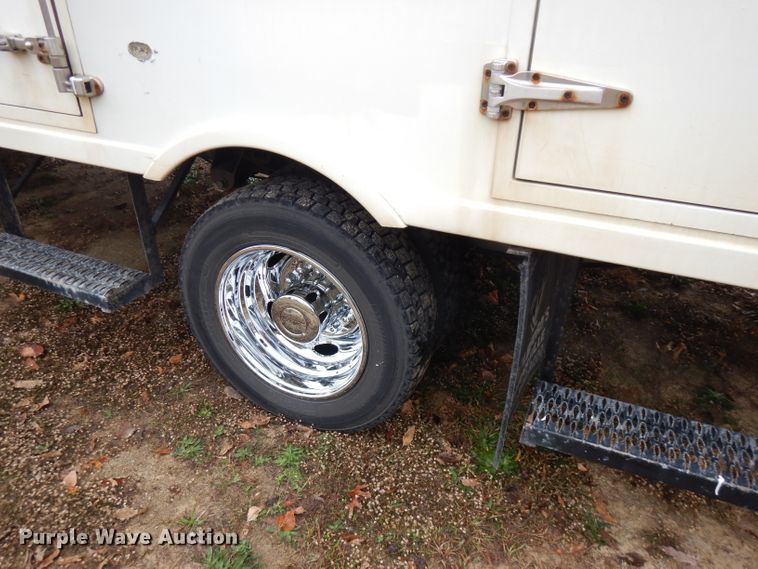 image for item FW9811 2015 Ford F550 Super Duty  refrigerated truck