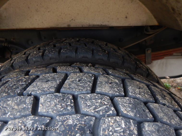 image for item FW9811 2015 Ford F550 Super Duty  refrigerated truck