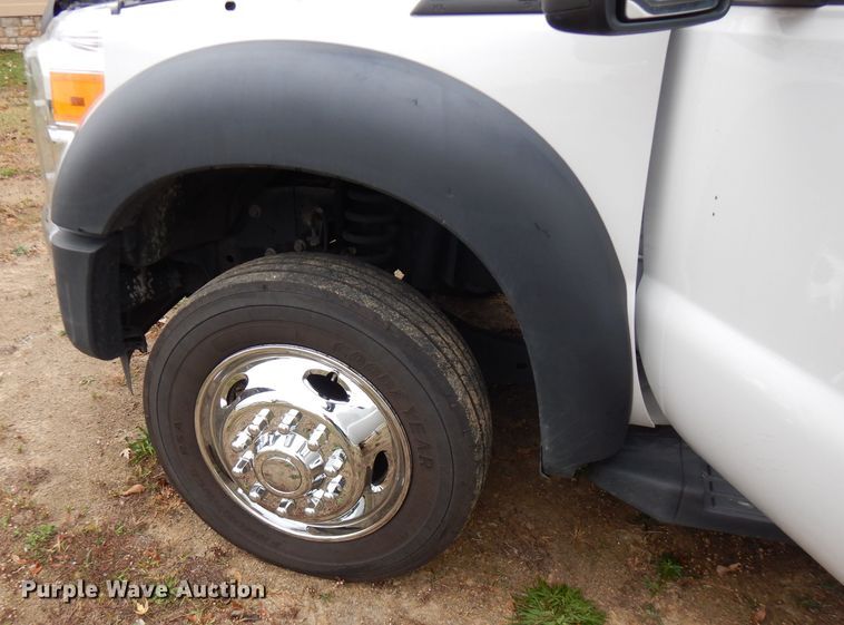 image for item FW9811 2015 Ford F550 Super Duty  refrigerated truck