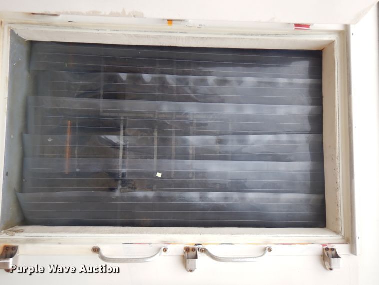 image for item FW9811 2015 Ford F550 Super Duty  refrigerated truck