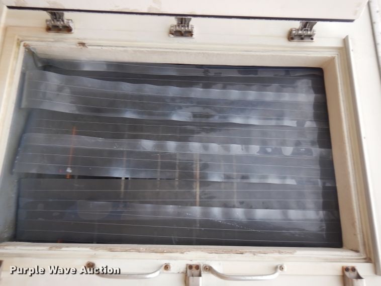 image for item FW9811 2015 Ford F550 Super Duty  refrigerated truck