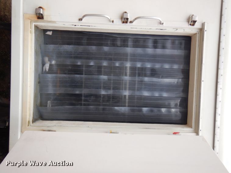 image for item FW9811 2015 Ford F550 Super Duty  refrigerated truck