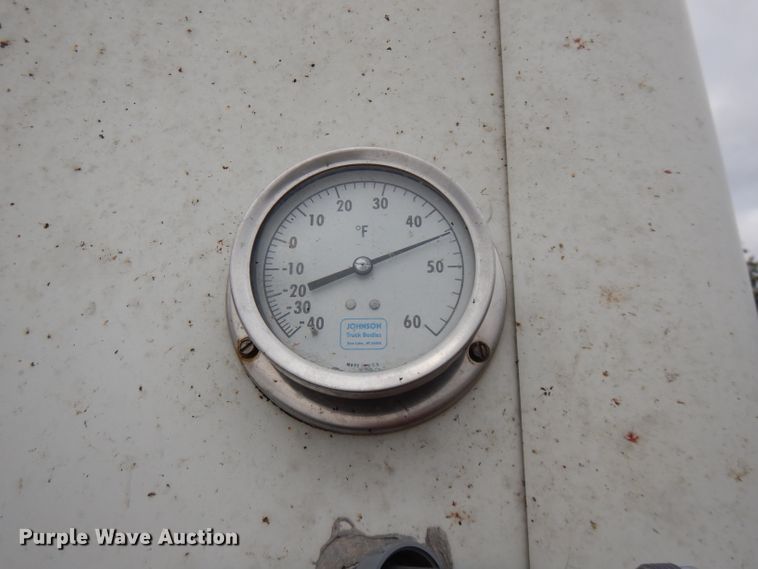 image for item FW9811 2015 Ford F550 Super Duty  refrigerated truck