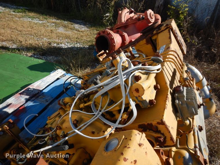 image for item FW9884 Caterpillar D330B  engine