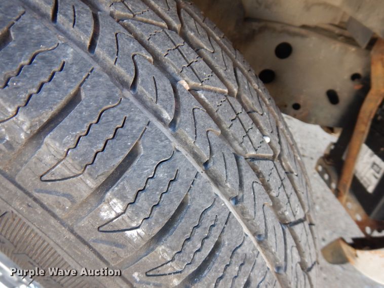 image for item FW9887 1997 Lincoln Town Car Executive  limousine