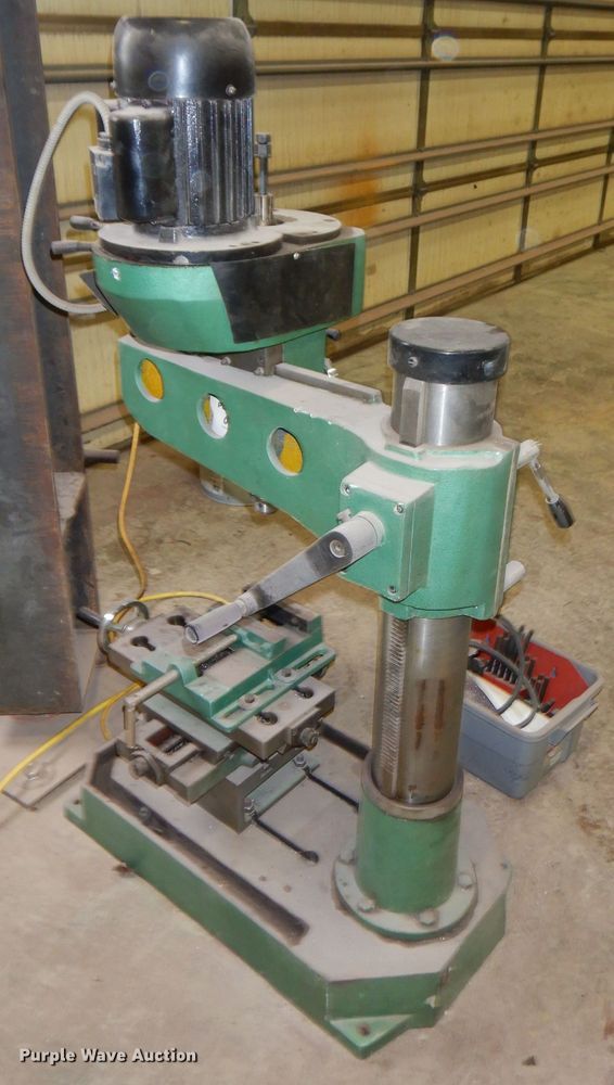 image for item FW9890 Grizzly drill press