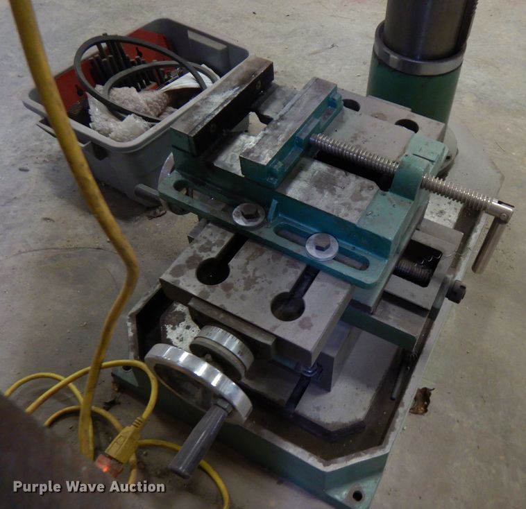 image for item FW9890 Grizzly drill press