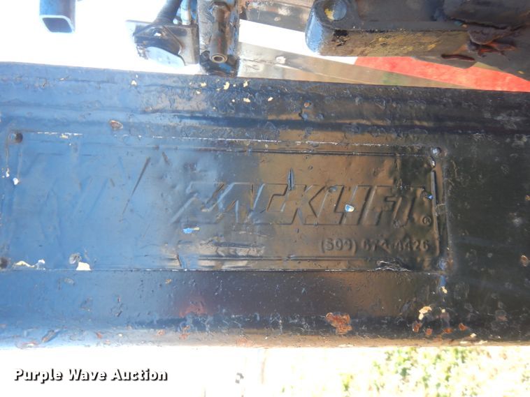 image for item FW9894 1986 International S1800  tow truck