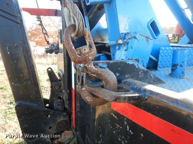 image for item FW9894 1986 International S1800  tow truck