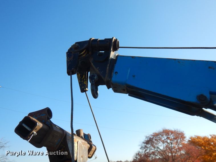 image for item FW9894 1986 International S1800  tow truck