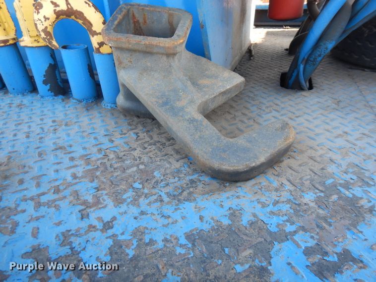 image for item FW9894 1986 International S1800  tow truck