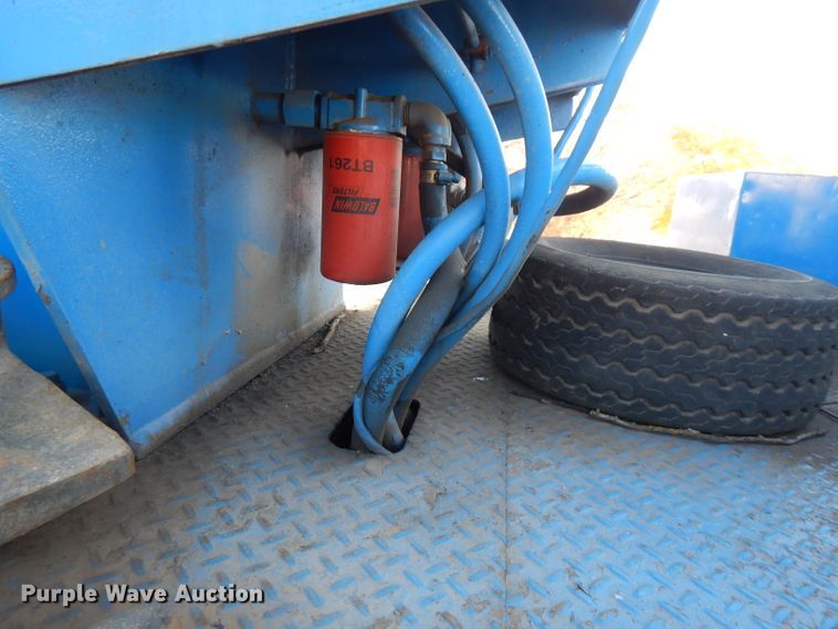 image for item FW9894 1986 International S1800  tow truck