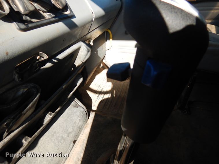 image for item FW9909 2000 Freightliner FL80  water truck