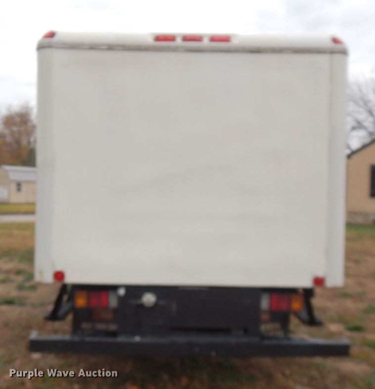 image for item FW9914 2017 Isuzu NPR  refrigerated truck