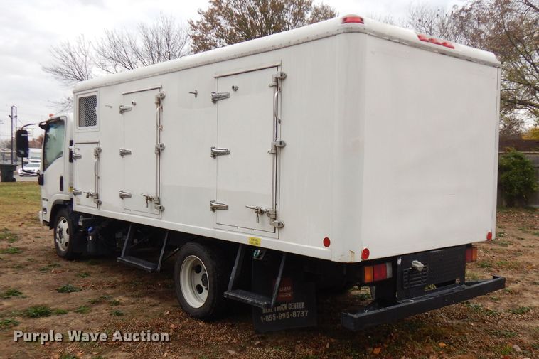 image for item FW9914 2017 Isuzu NPR  refrigerated truck