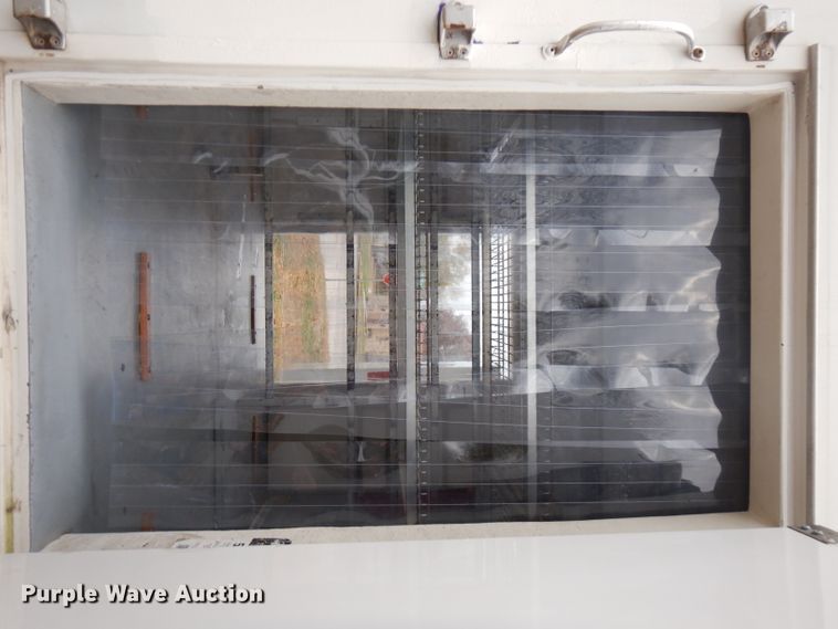 image for item FW9914 2017 Isuzu NPR  refrigerated truck