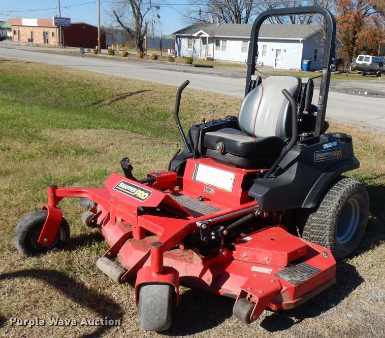 image for item FW9957 Snapper Pro S200  ZTR lawn mower