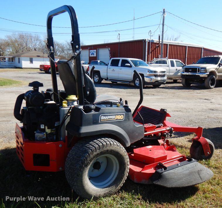 image for item FW9957 Snapper Pro S200  ZTR lawn mower