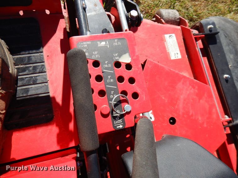 image for item FW9957 Snapper Pro S200  ZTR lawn mower