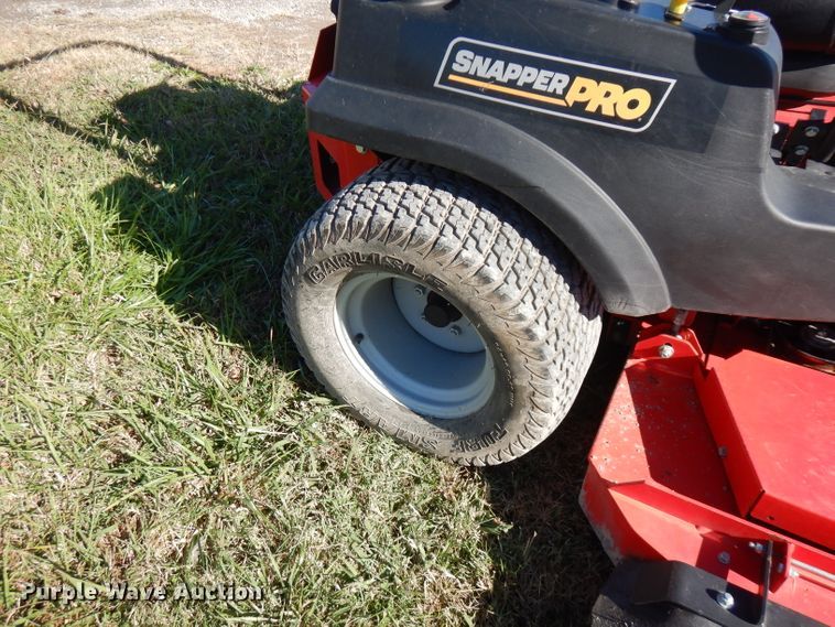 image for item FW9957 Snapper Pro S200  ZTR lawn mower