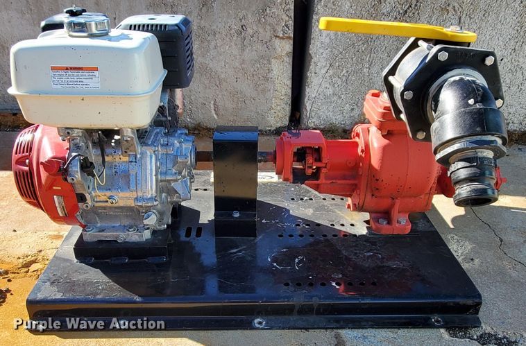 image for item FY9768 5,500 gallon storage tank