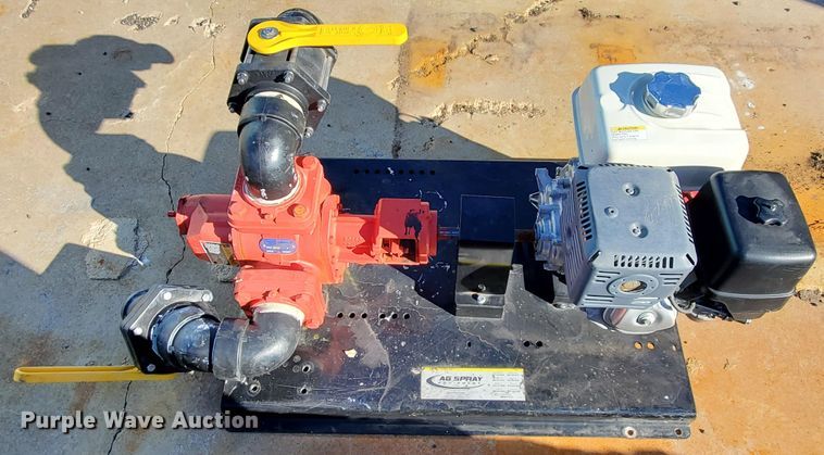 image for item FY9768 5,500 gallon storage tank