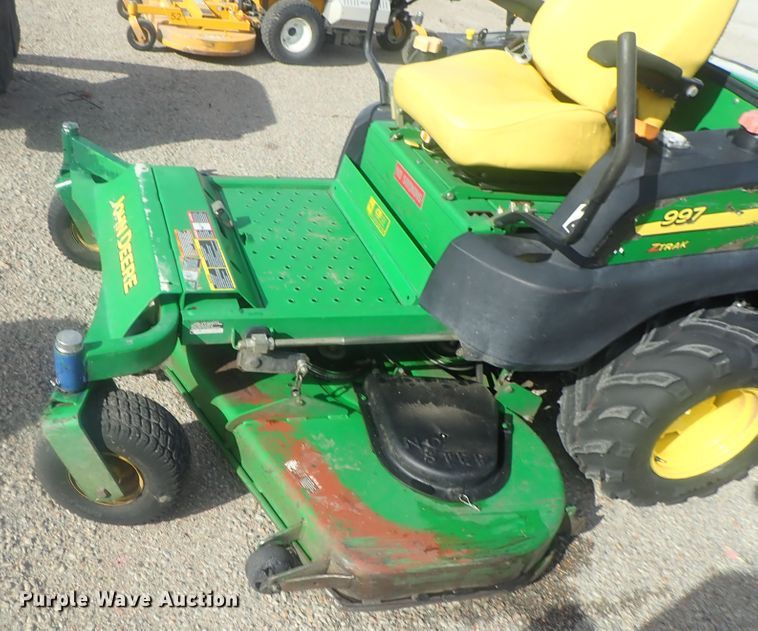 image for item GN9195 John Deere 997 ZTrak  ZTR lawn mower