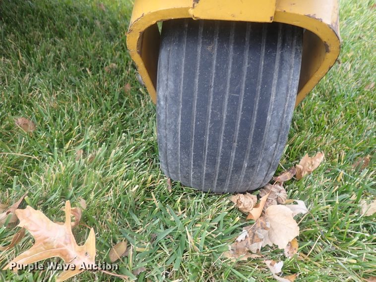 image for item GN9203 Hustler 4600  ZTR lawn mower