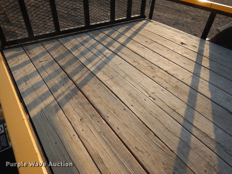 image for item GQ9872 2017 H&H 7X12 utility trailer