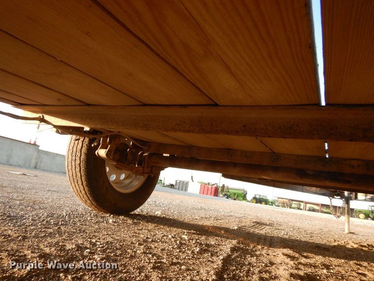 image for item GQ9872 2017 H&H 7X12 utility trailer