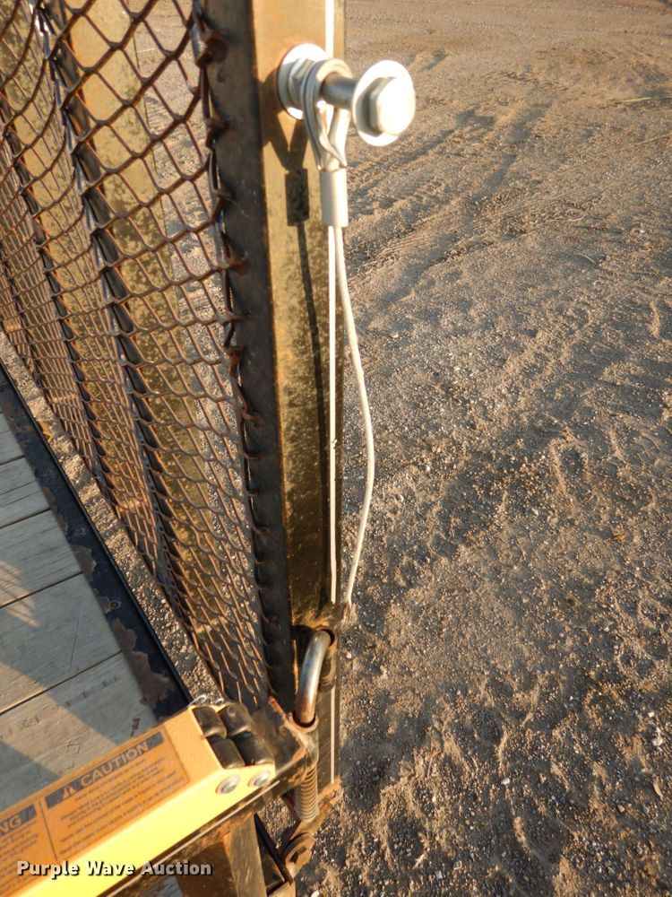 image for item GQ9872 2017 H&H 7X12 utility trailer