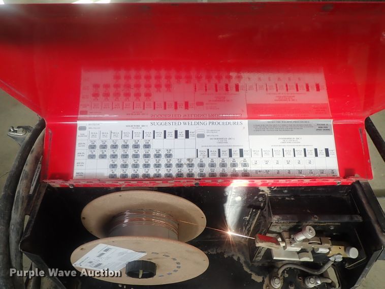 image for item GX9712 Lincoln Wirematic 255 wire feed welder